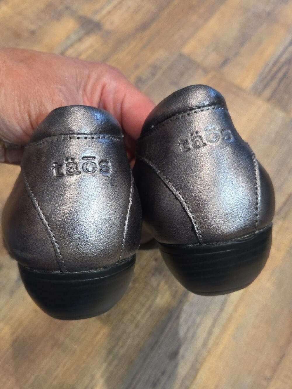 Taos Footwear Metallic Charcoal Ballet Flats - Picture 4 of 7